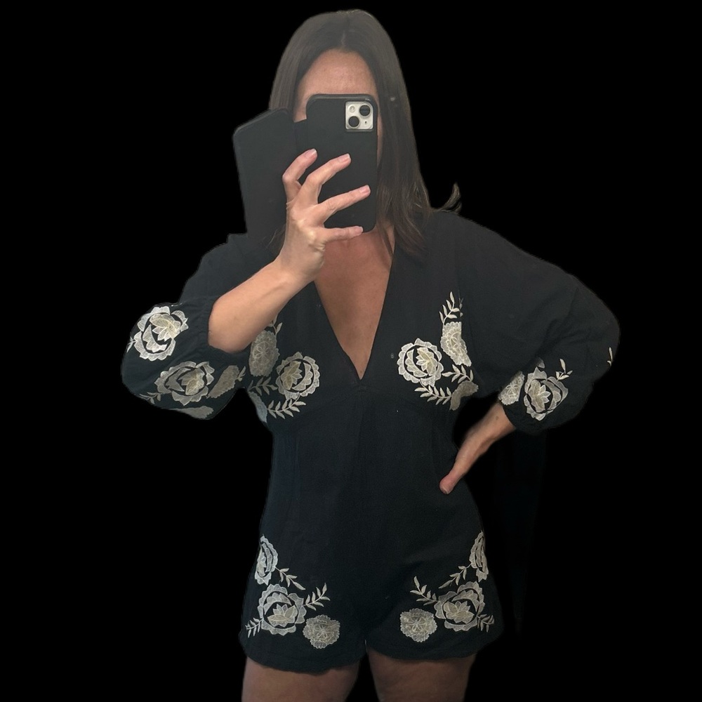 Zara EMBROIDERED LINEN BLEND JUMPSUIT - Picture 2 of 9
